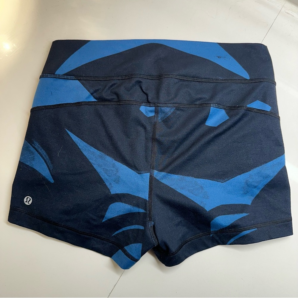 LULULEMON shorts size 4